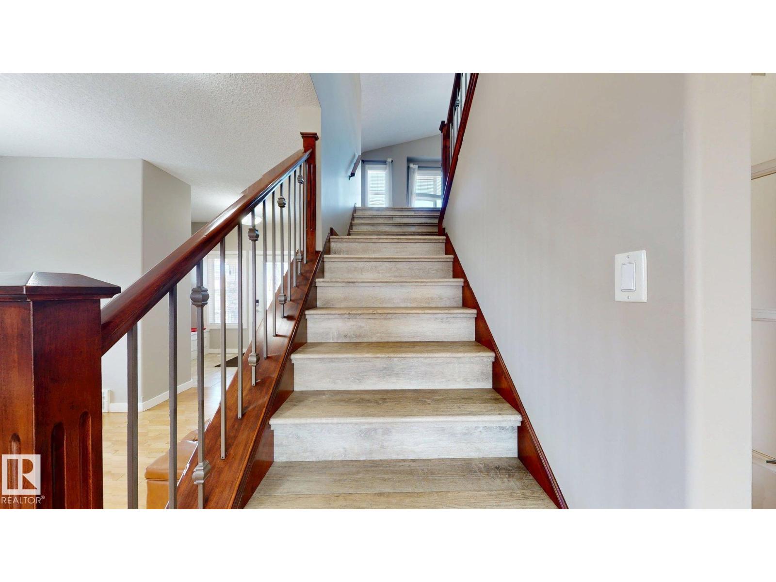 335 62 ST SW - 25