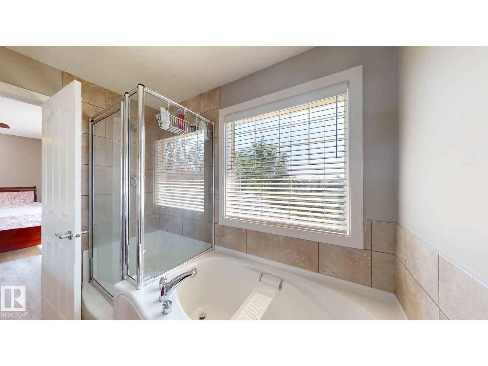 335 62 ST SW - 36