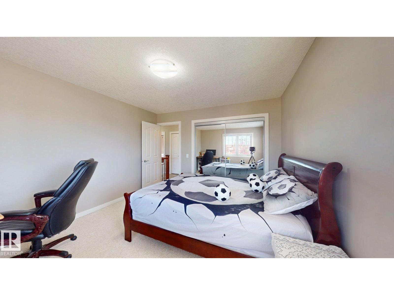335 62 ST SW - 40