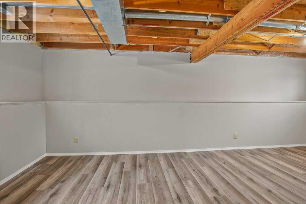 4721 46 Street - 23