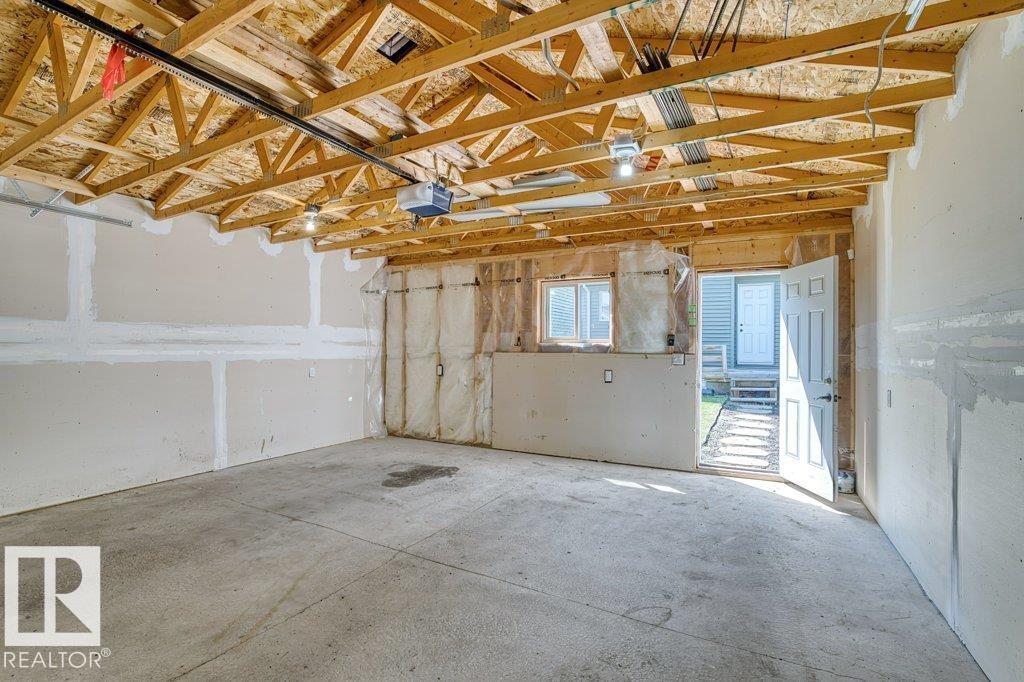 1627 167 ST SW - 32