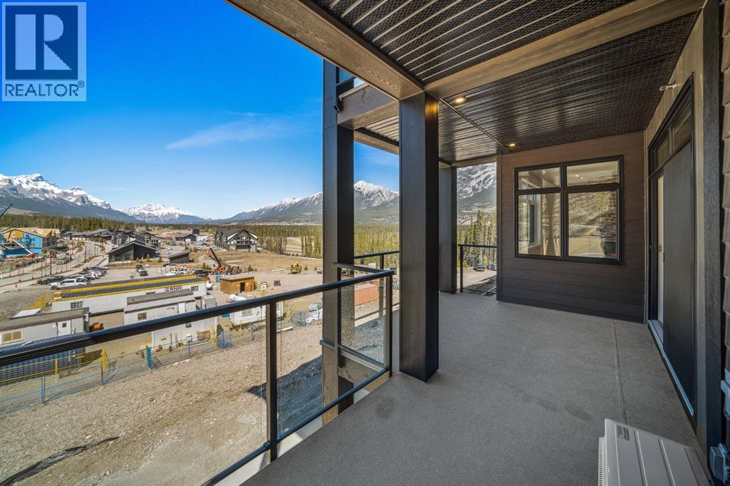 #205 10 Cascade Ridge - 18