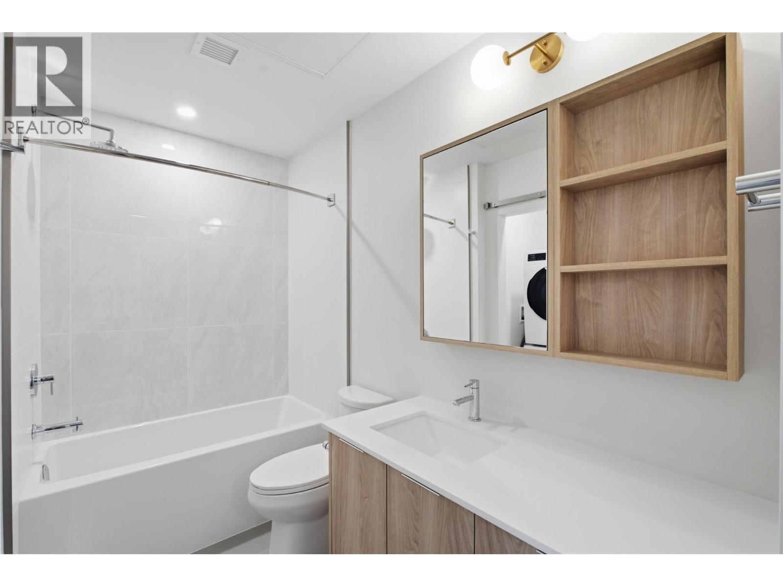 #805 460 Nicola Street - Image 8