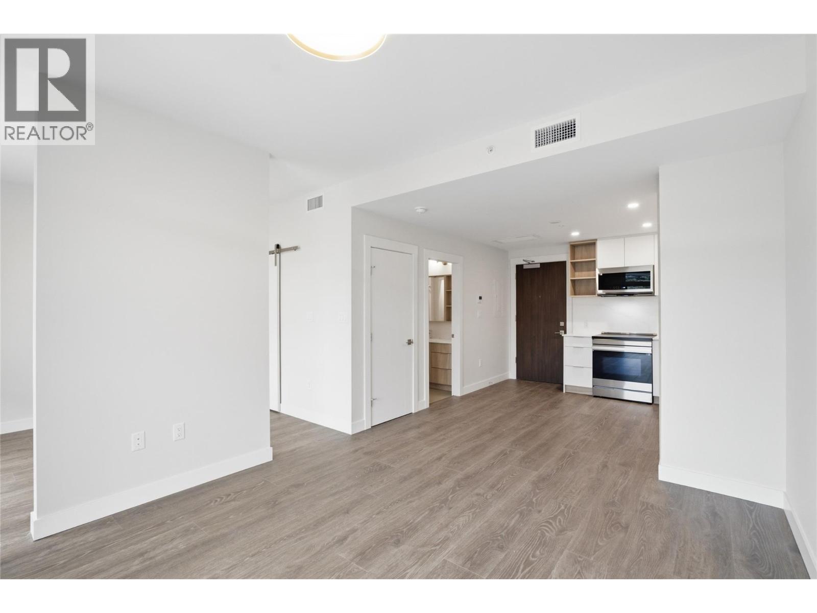 #805 460 Nicola Street - 11