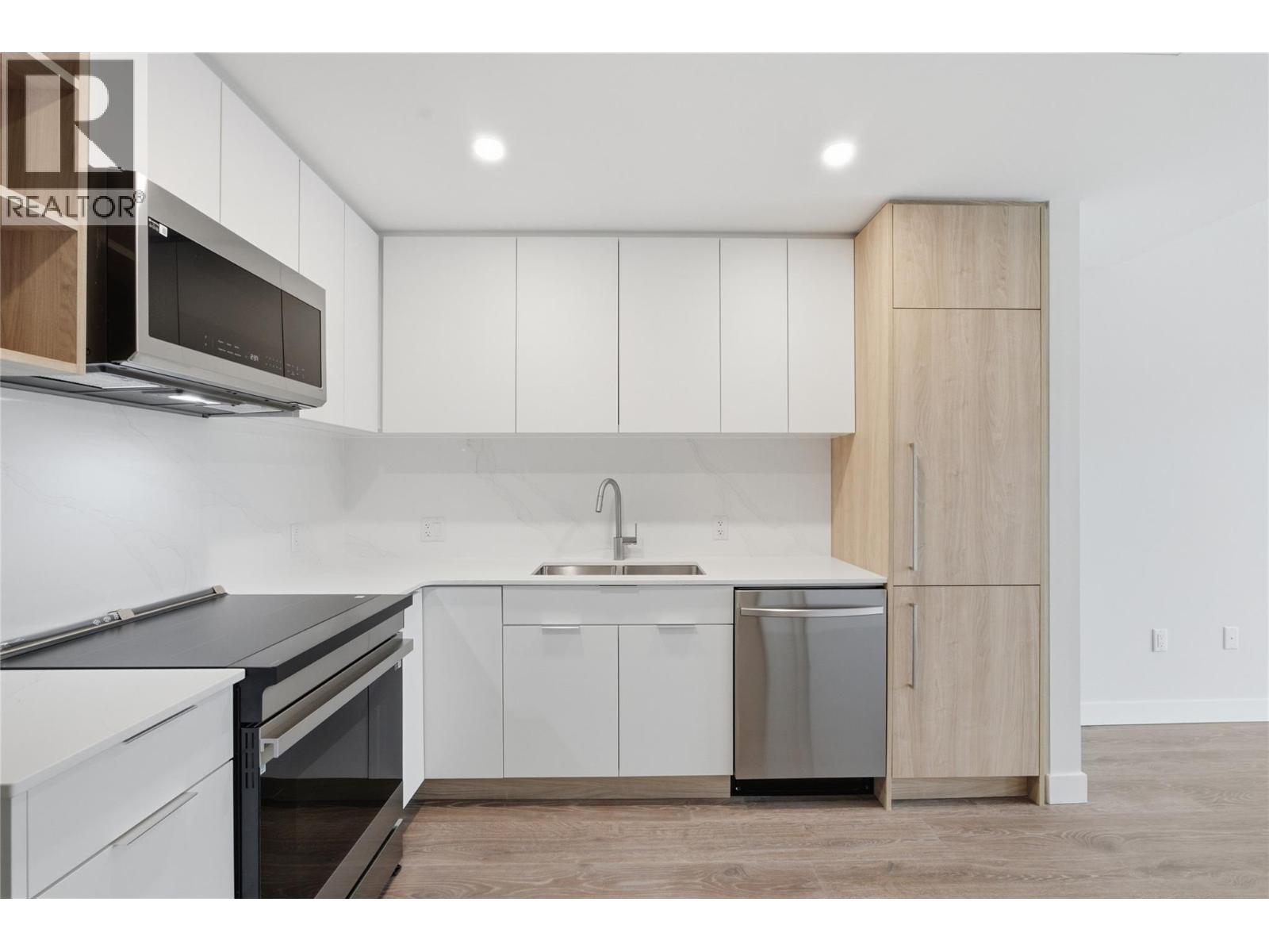 #805 460 Nicola Street - Image 4