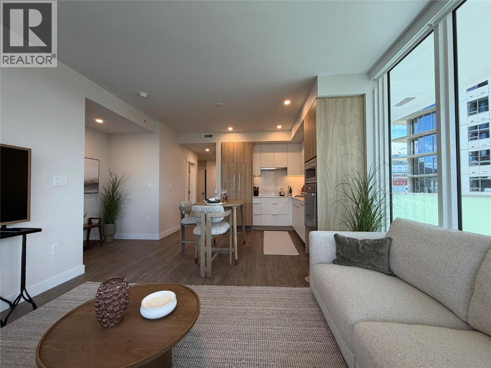 #1008 460 Nicola Street - 1