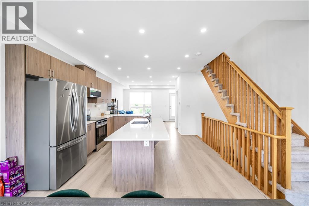 31 PEGLER Street - 26