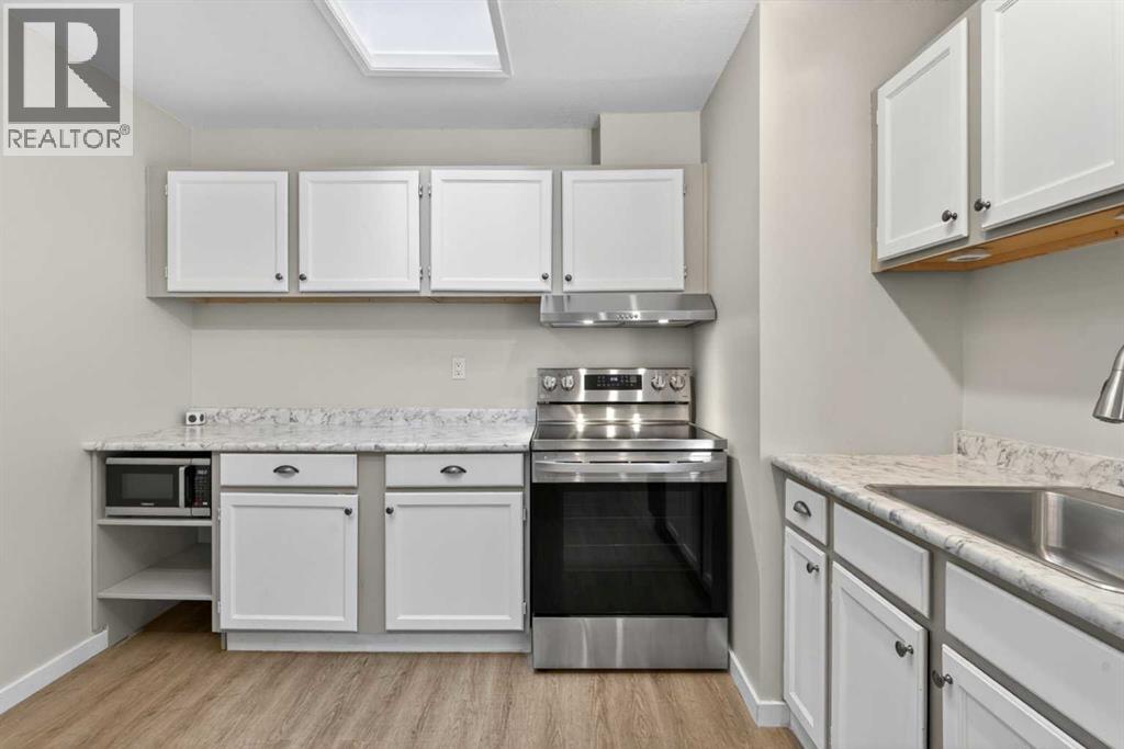 #20 8544 48 Avenue NW - 3