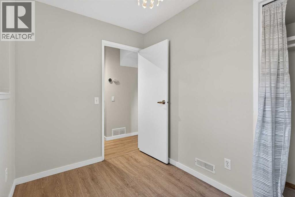 #20 8544 48 Avenue NW - 22