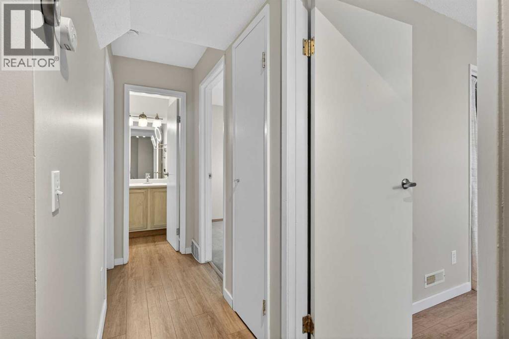 #20 8544 48 Avenue NW - 18