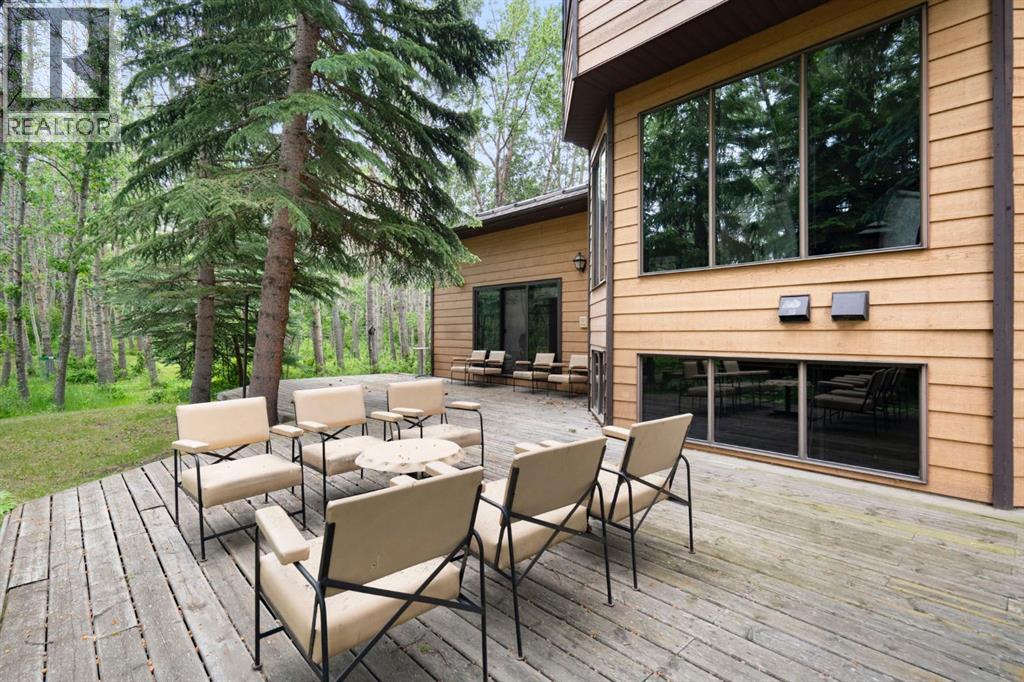 39 Bearspaw Ridge Crescent - 43