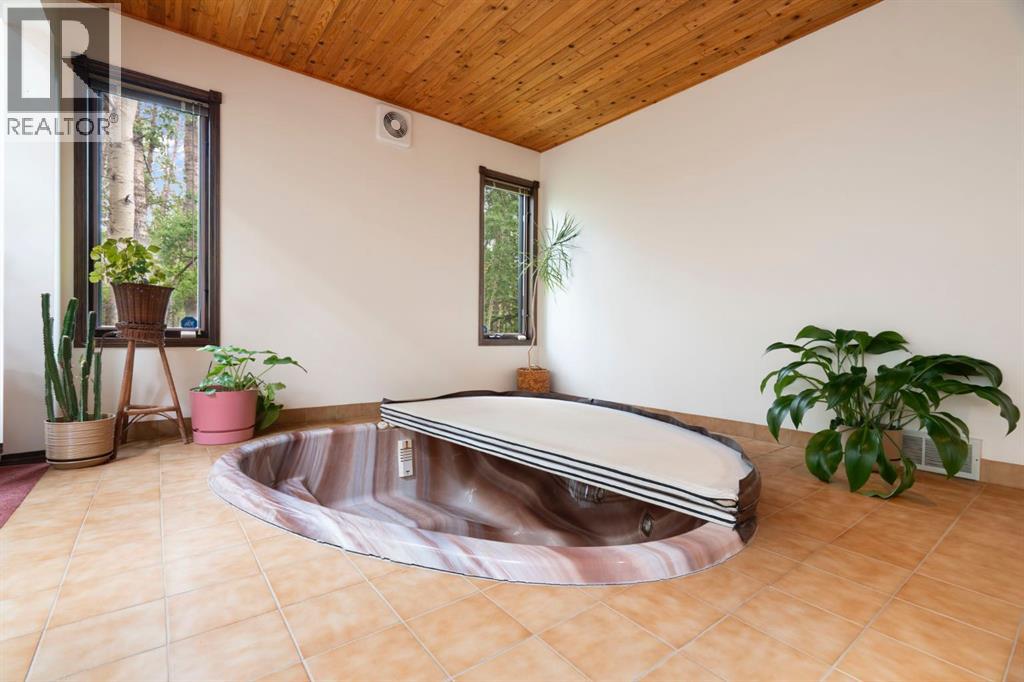 39 Bearspaw Ridge Crescent - 12