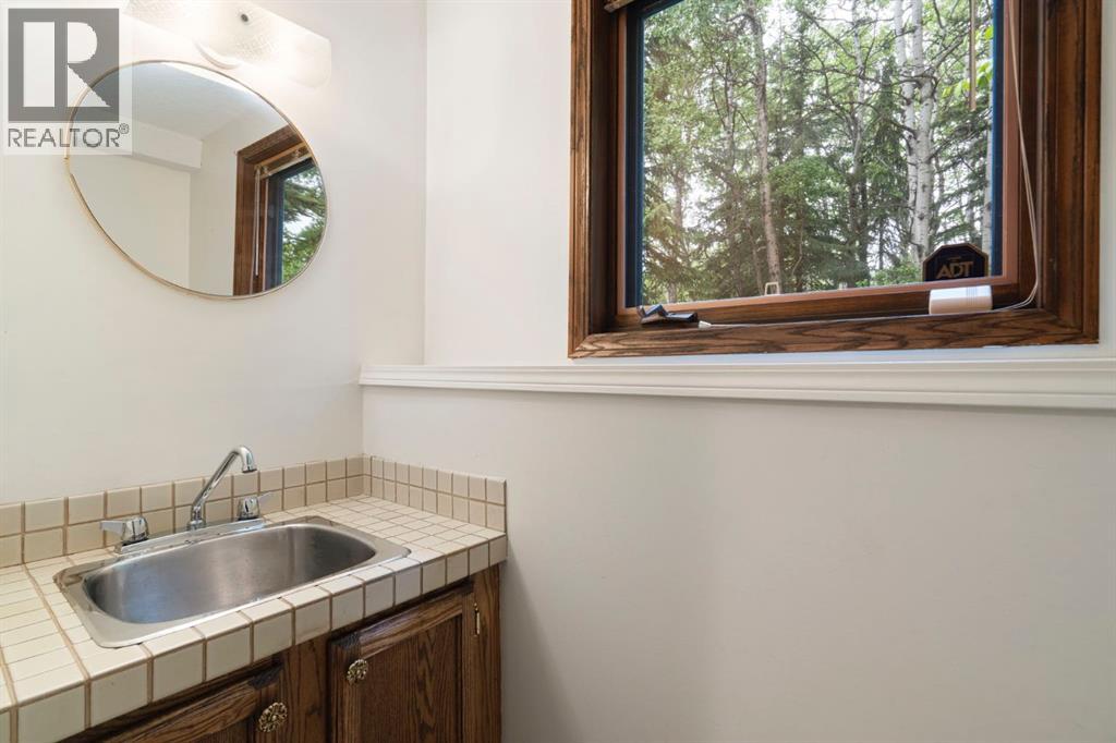 39 Bearspaw Ridge Crescent - 37