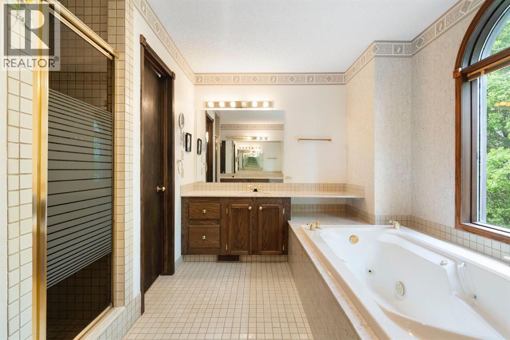 39 Bearspaw Ridge Crescent - 34