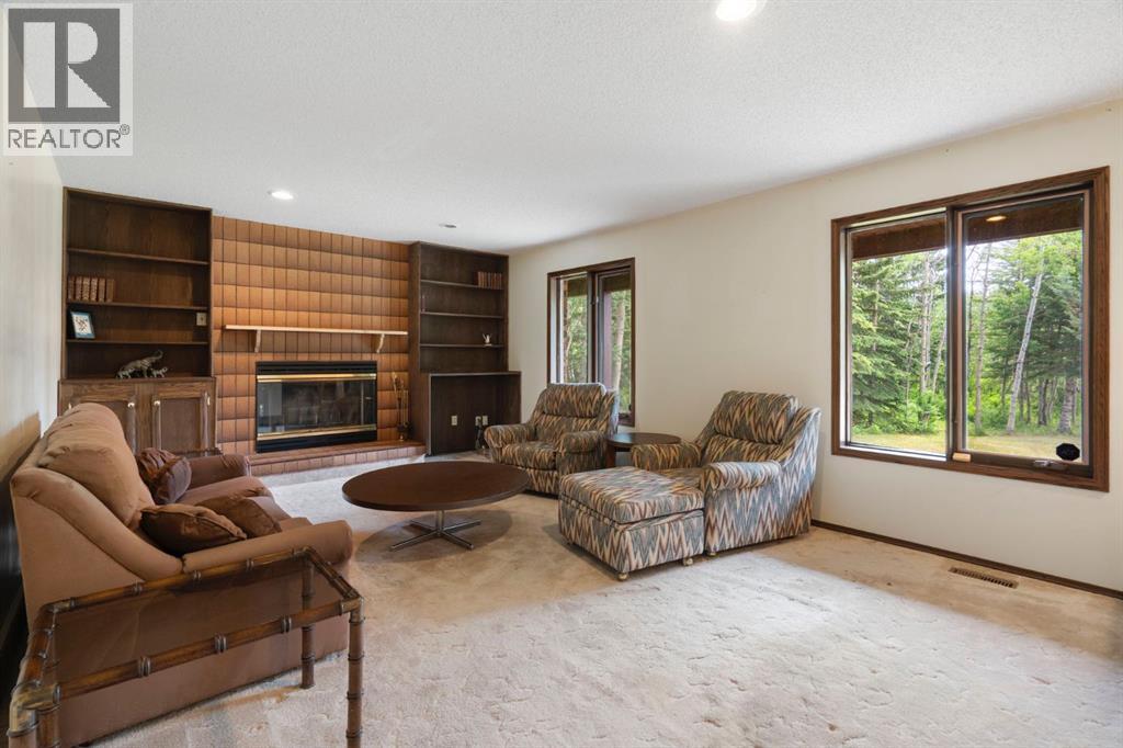 39 Bearspaw Ridge Crescent - 6