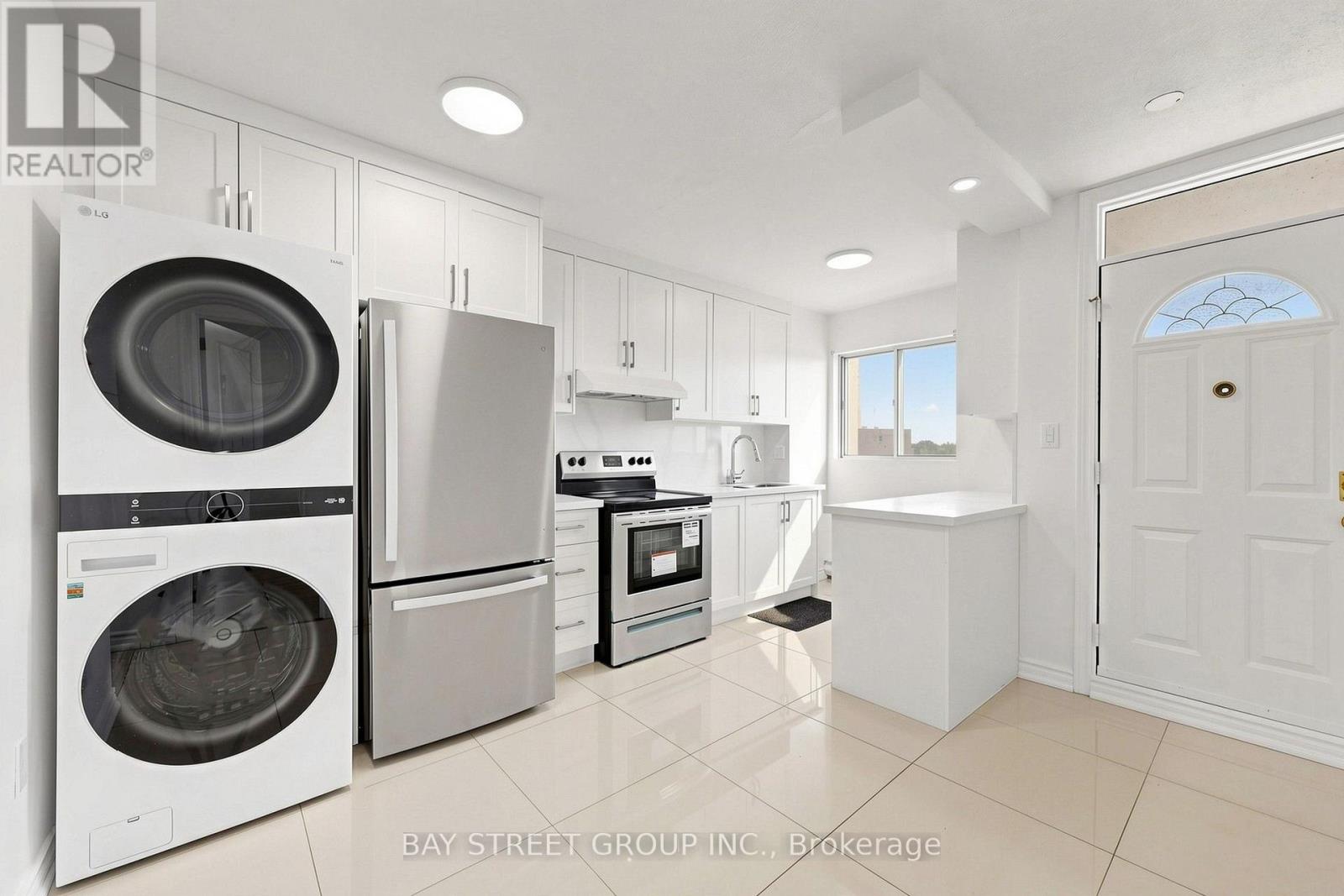 #302 55 SUNNY GLENWAY - 9