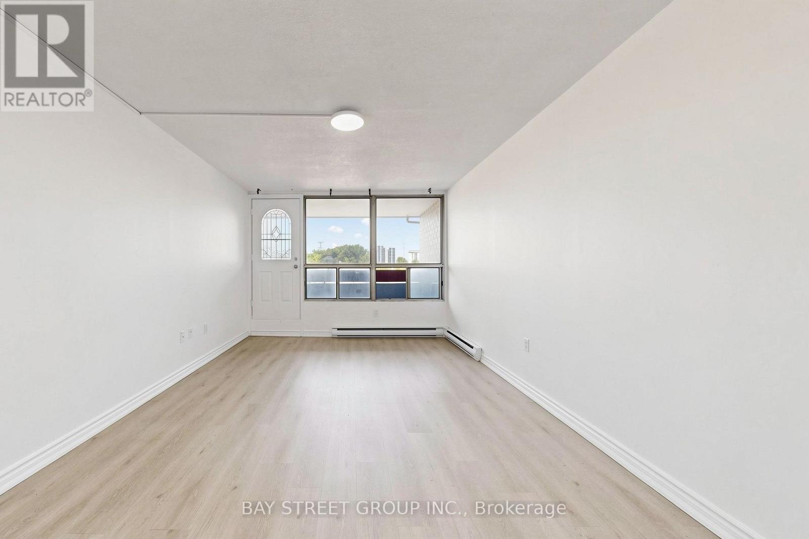 #302 55 SUNNY GLENWAY - 10