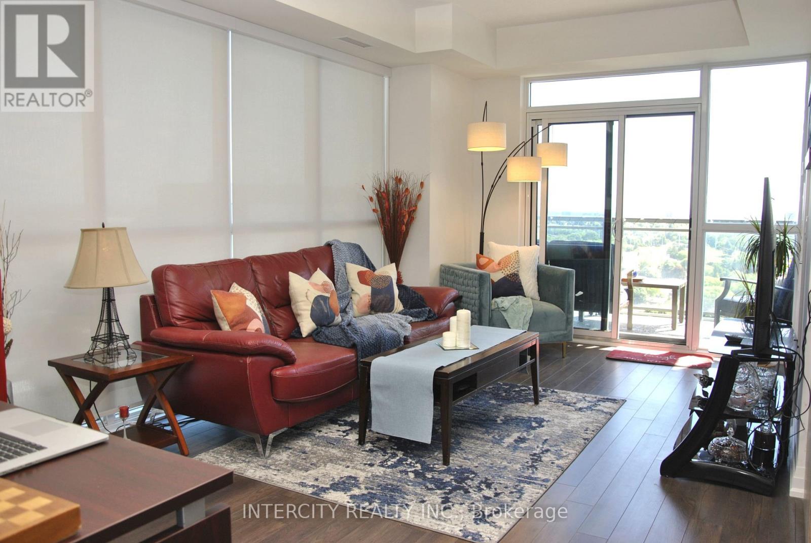 #1901 20 MEADOWGLEN PLACE - 3