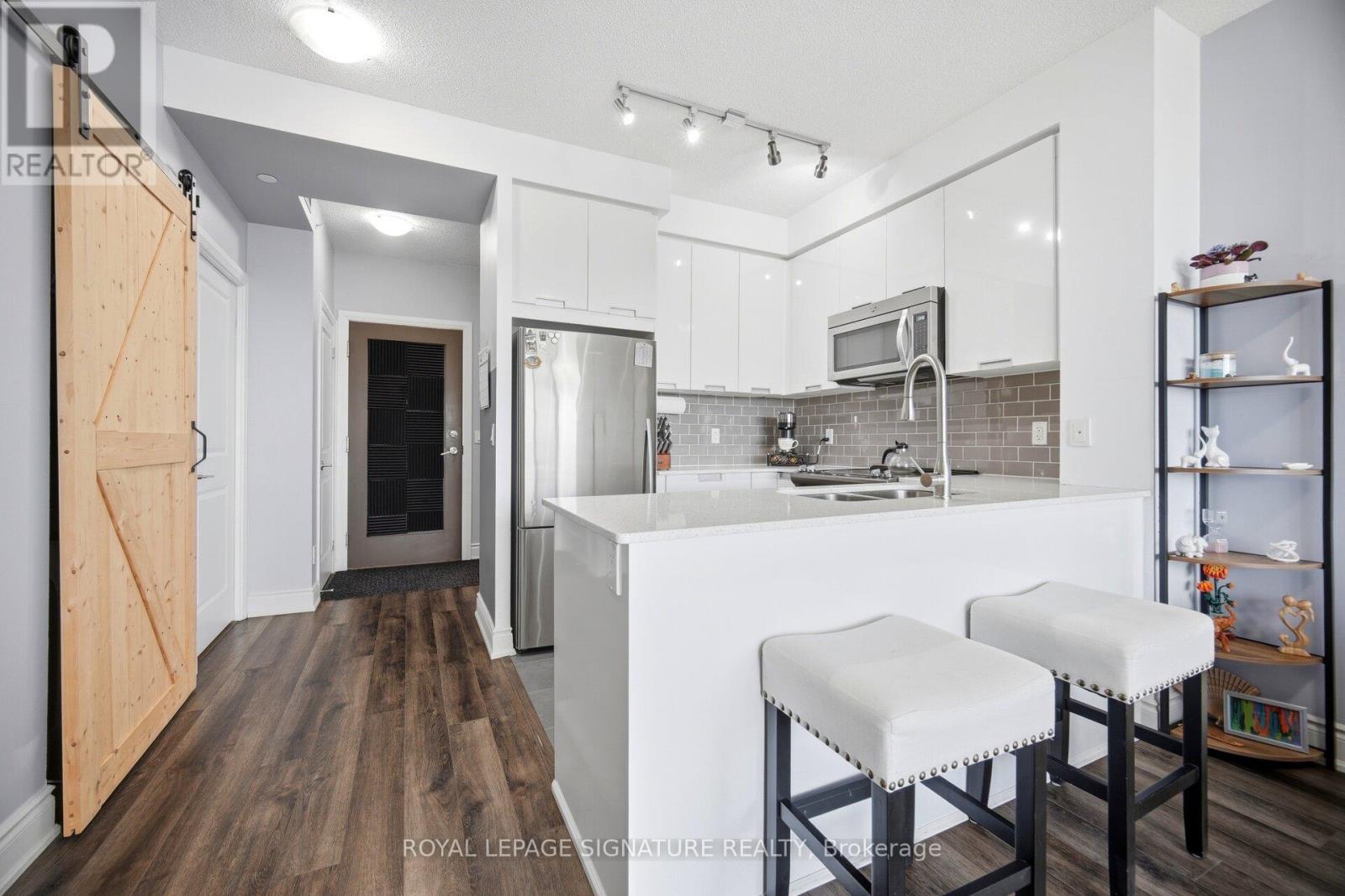 #2006 75 EGLINTON AVENUE W - 12