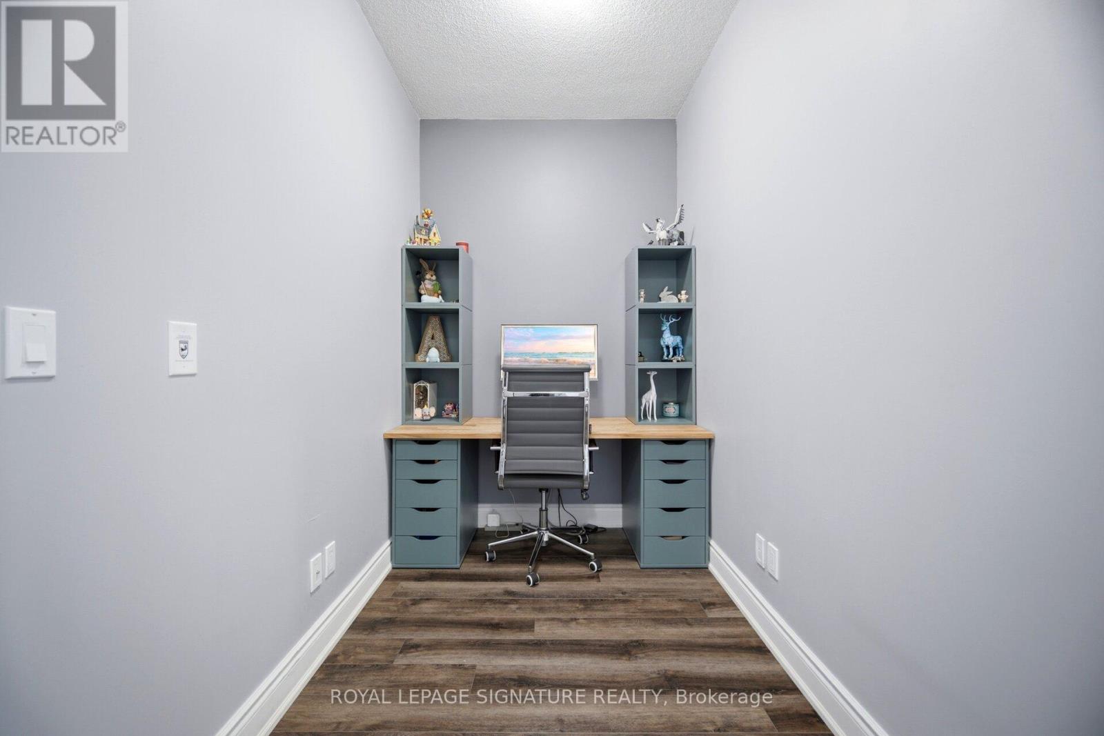 #2006 75 EGLINTON AVENUE W - 9