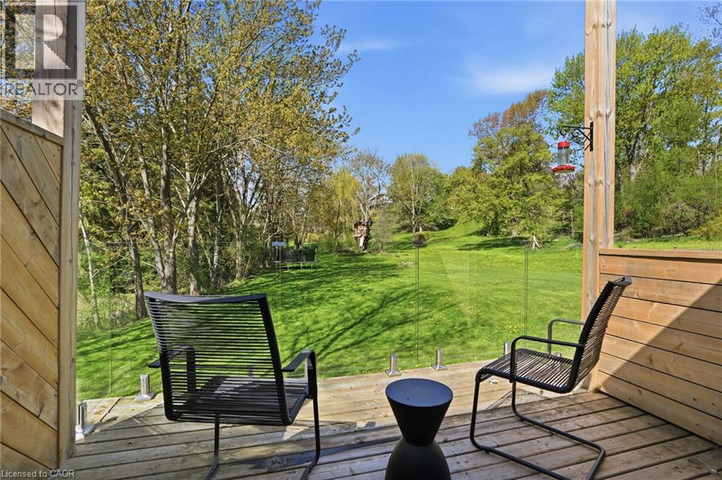 22 ROSEBOUGH Street - 16