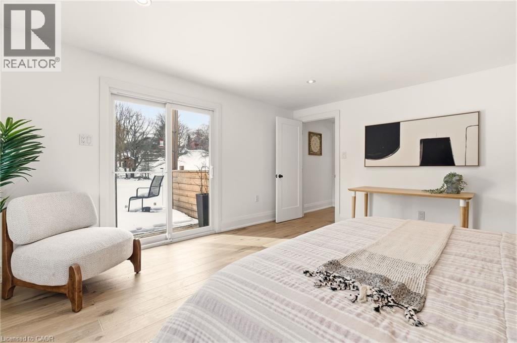 22 ROSEBOUGH Street - 18