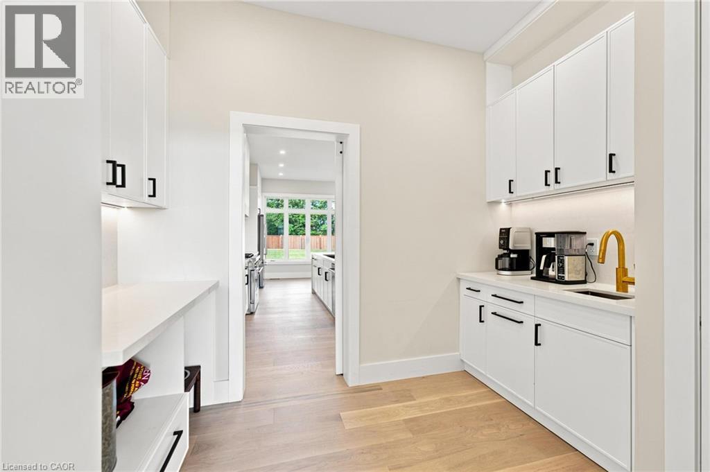 2468 COCKSHUTT Road - 13