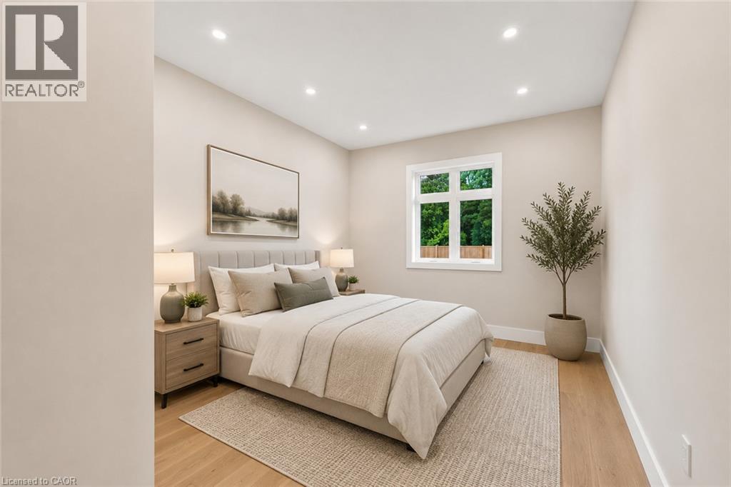 2468 COCKSHUTT Road - 20