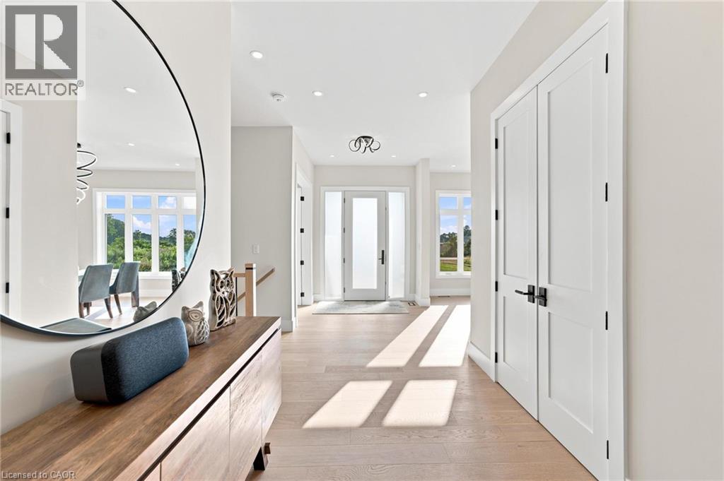 2468 COCKSHUTT Road - 4