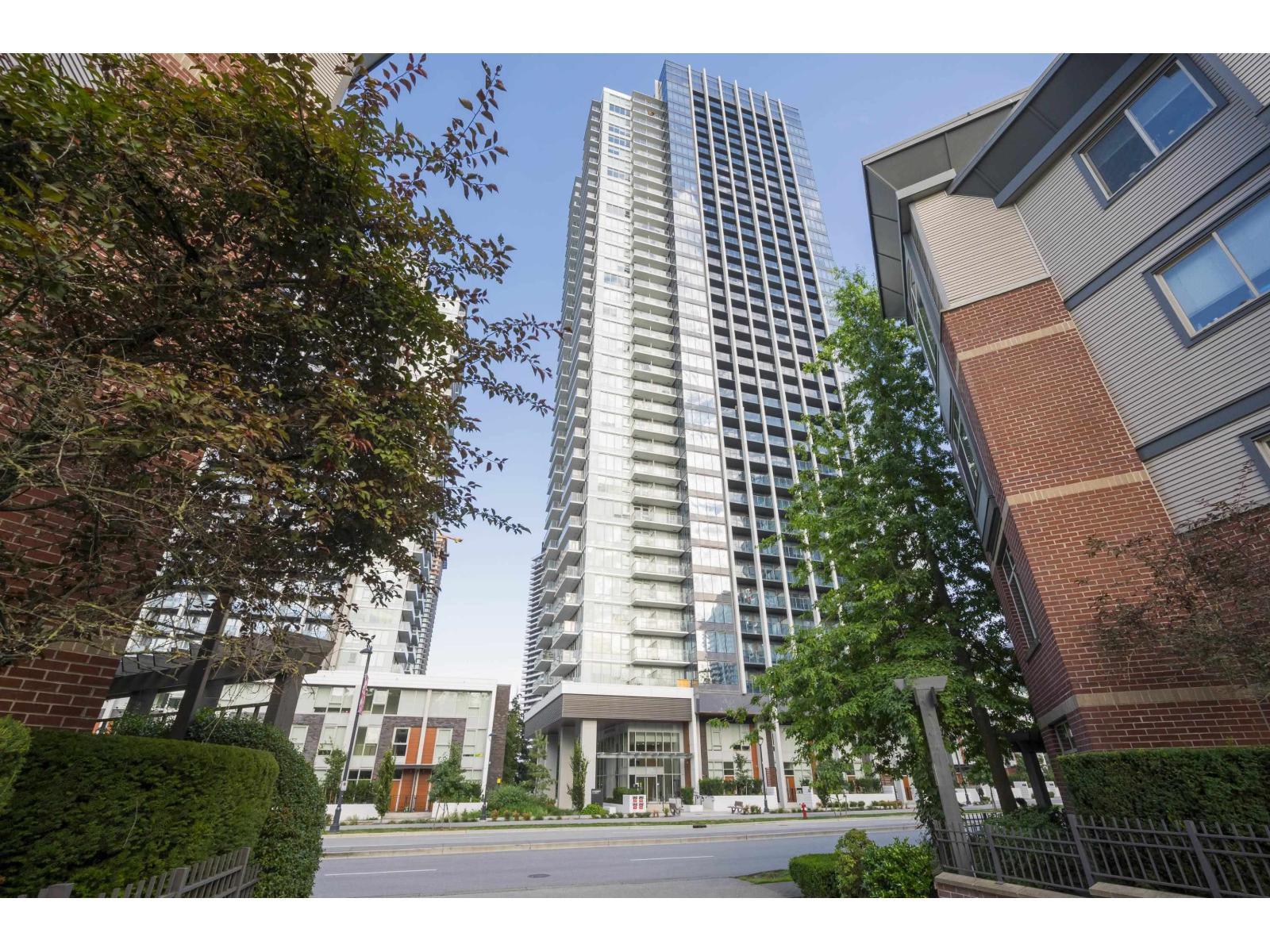 3801 10448 UNIVERSITY DRIVE, Surrey — photo 2