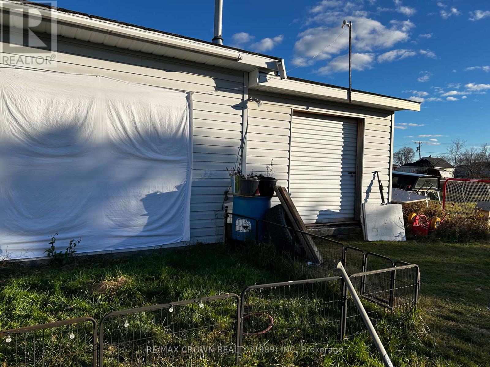 37 DE L'ETANG BOULEVARD - 24
