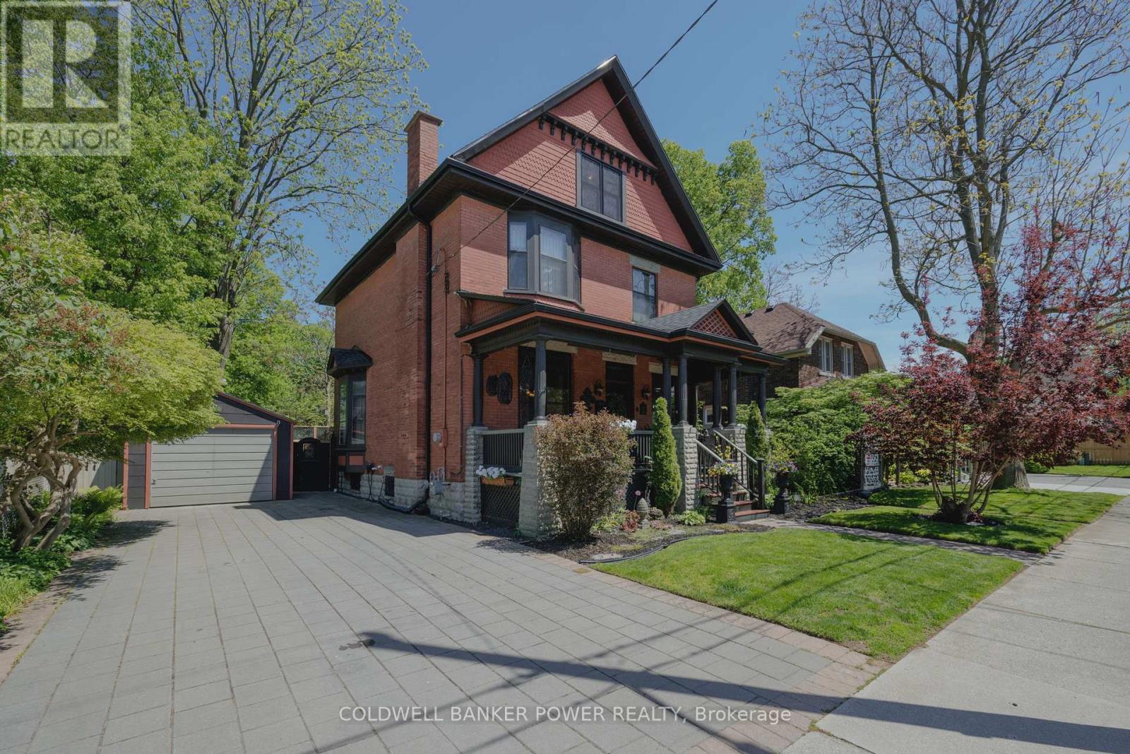 6 CYNTHIA STREET - 2