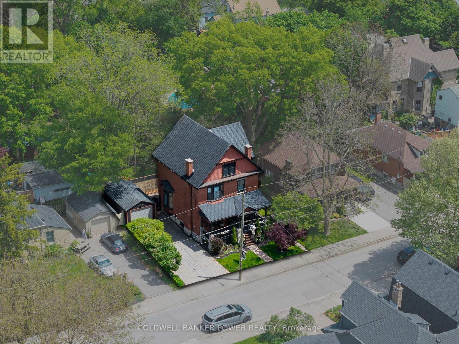 6 CYNTHIA STREET - 44