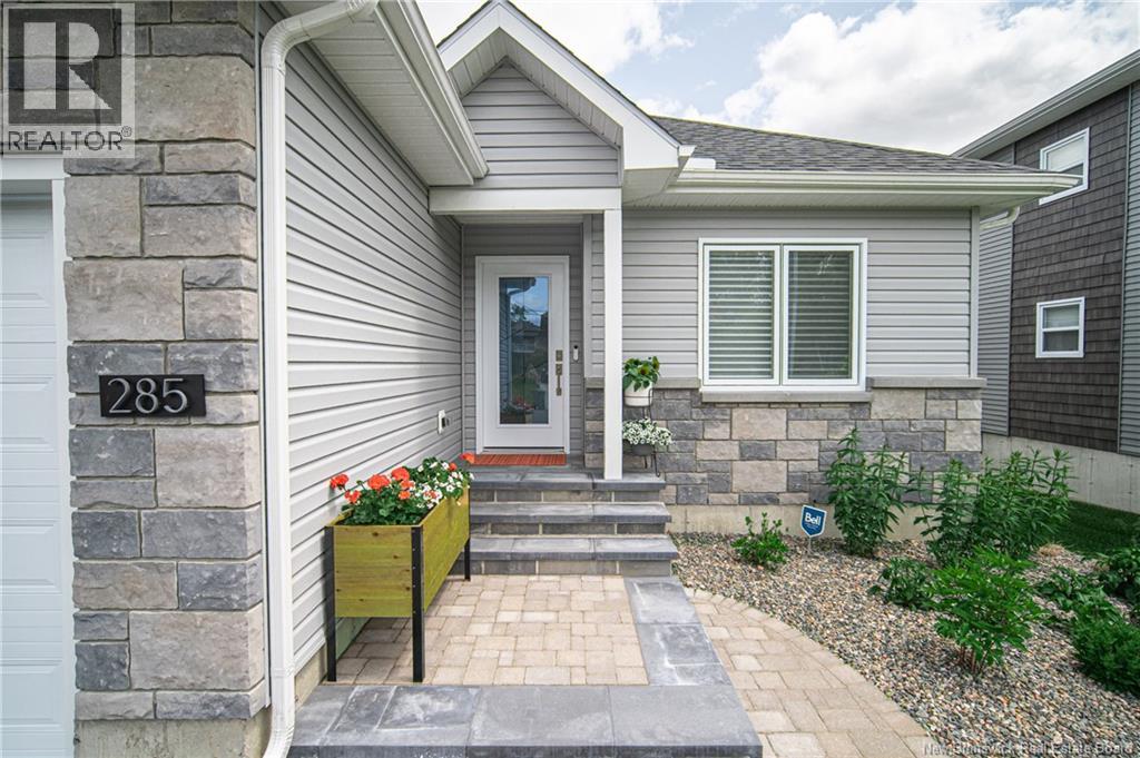 285 Rainsford Lane - 2