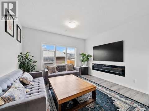 136 Lucas Street NW - 11