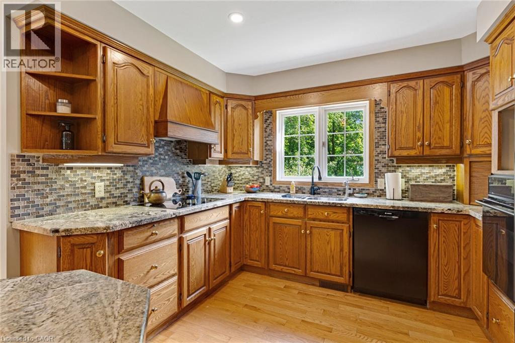 7 BLUE HERON Court - Image 18