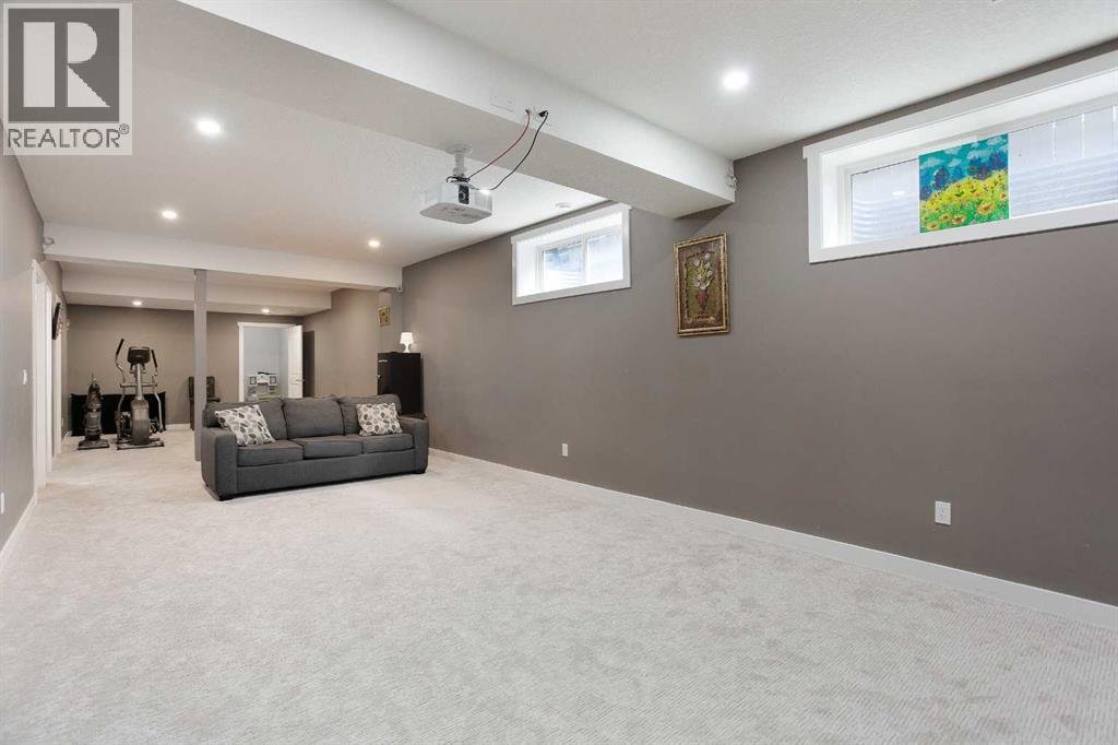 342 Hillcrest Circle SW - 35