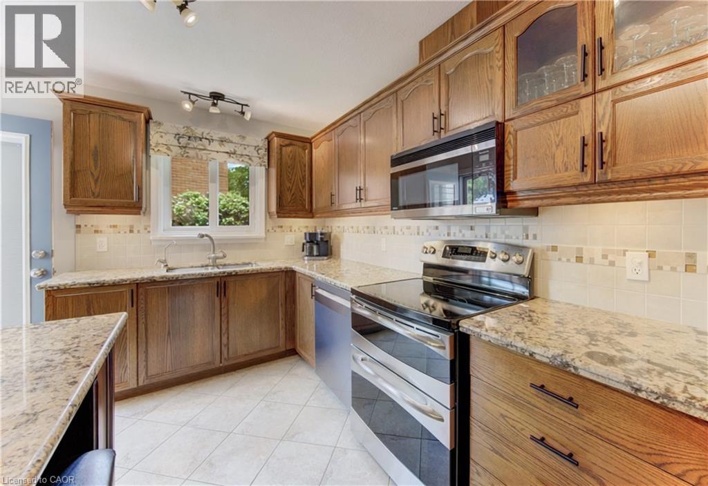 378 MEADOWVALE Place - 14