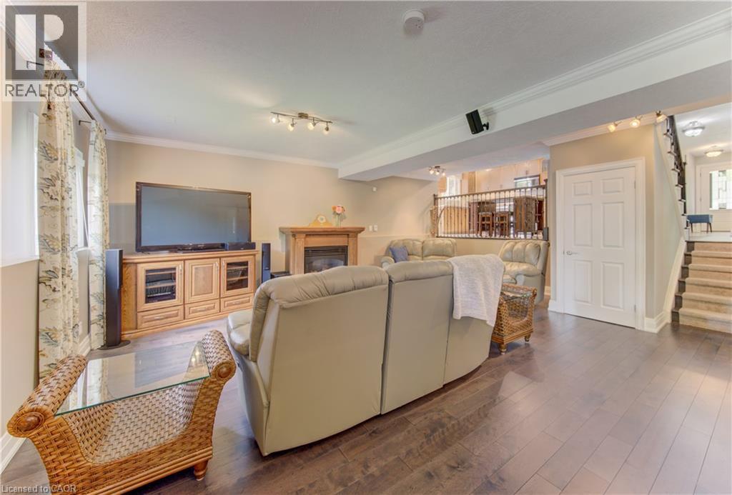 378 MEADOWVALE Place - 31