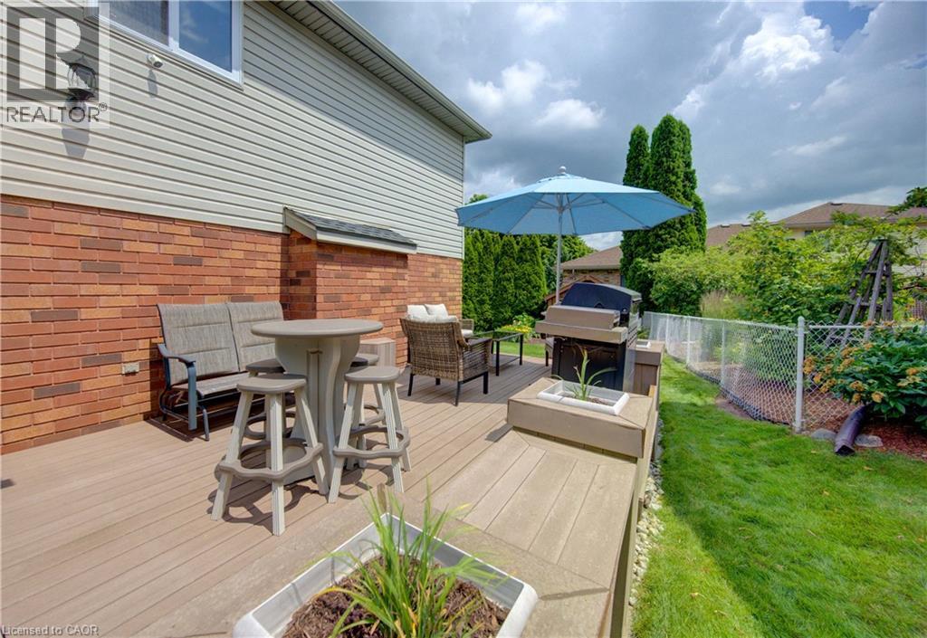 378 MEADOWVALE Place - 37