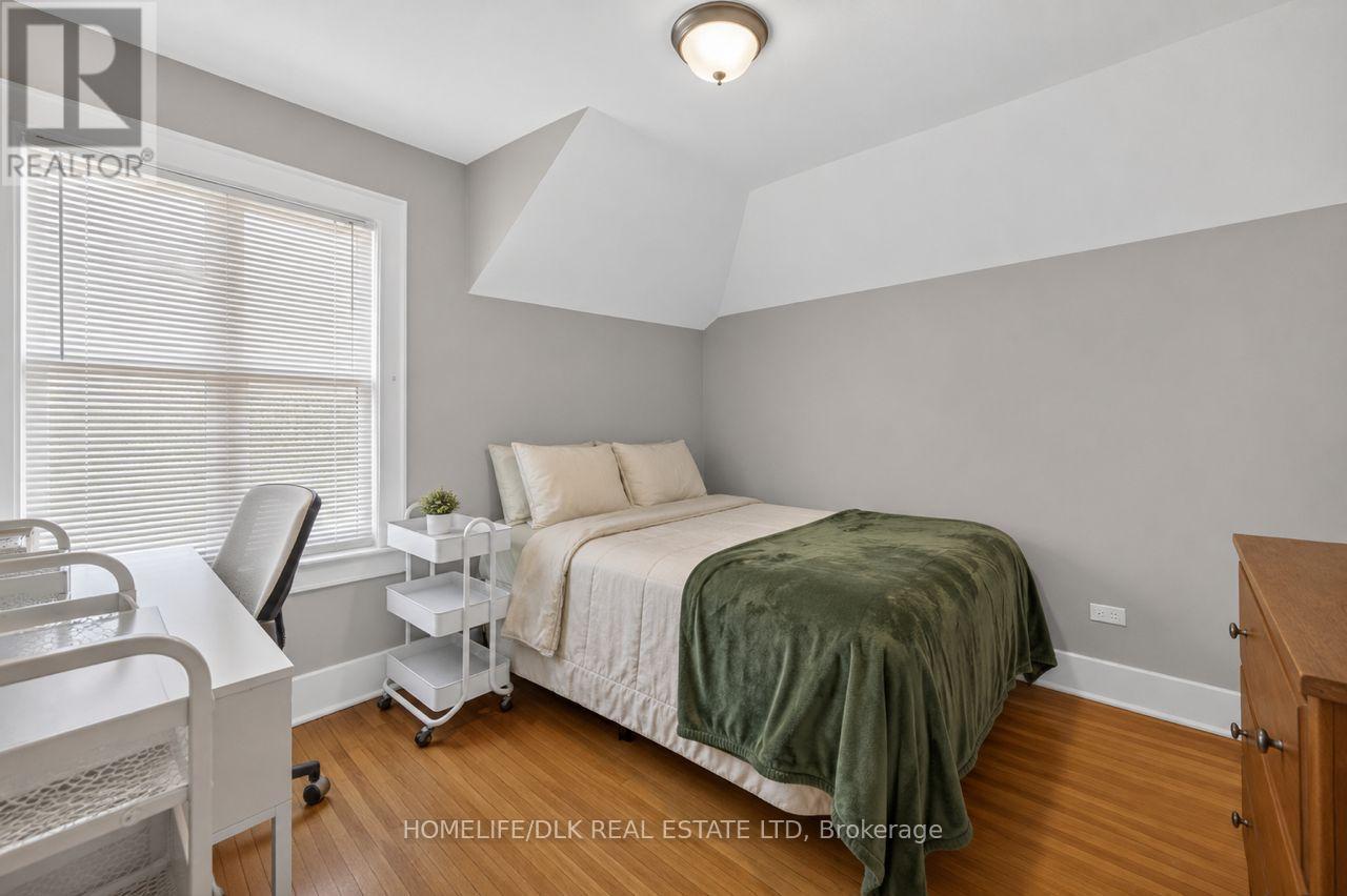100 ELLERBECK STREET - 12