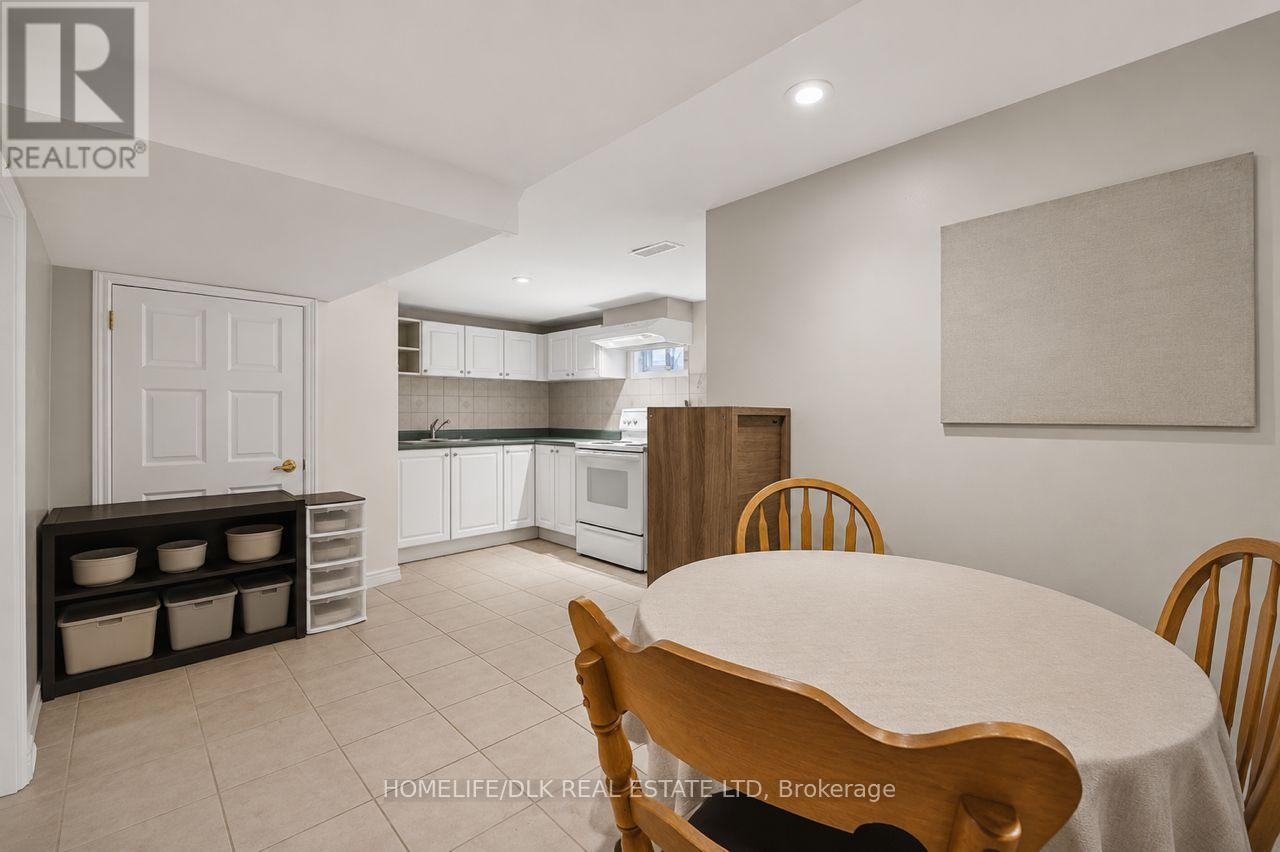 100 ELLERBECK STREET - 18