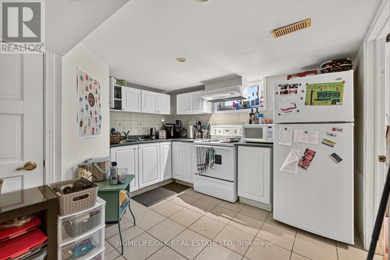 100 ELLERBECK STREET - 19