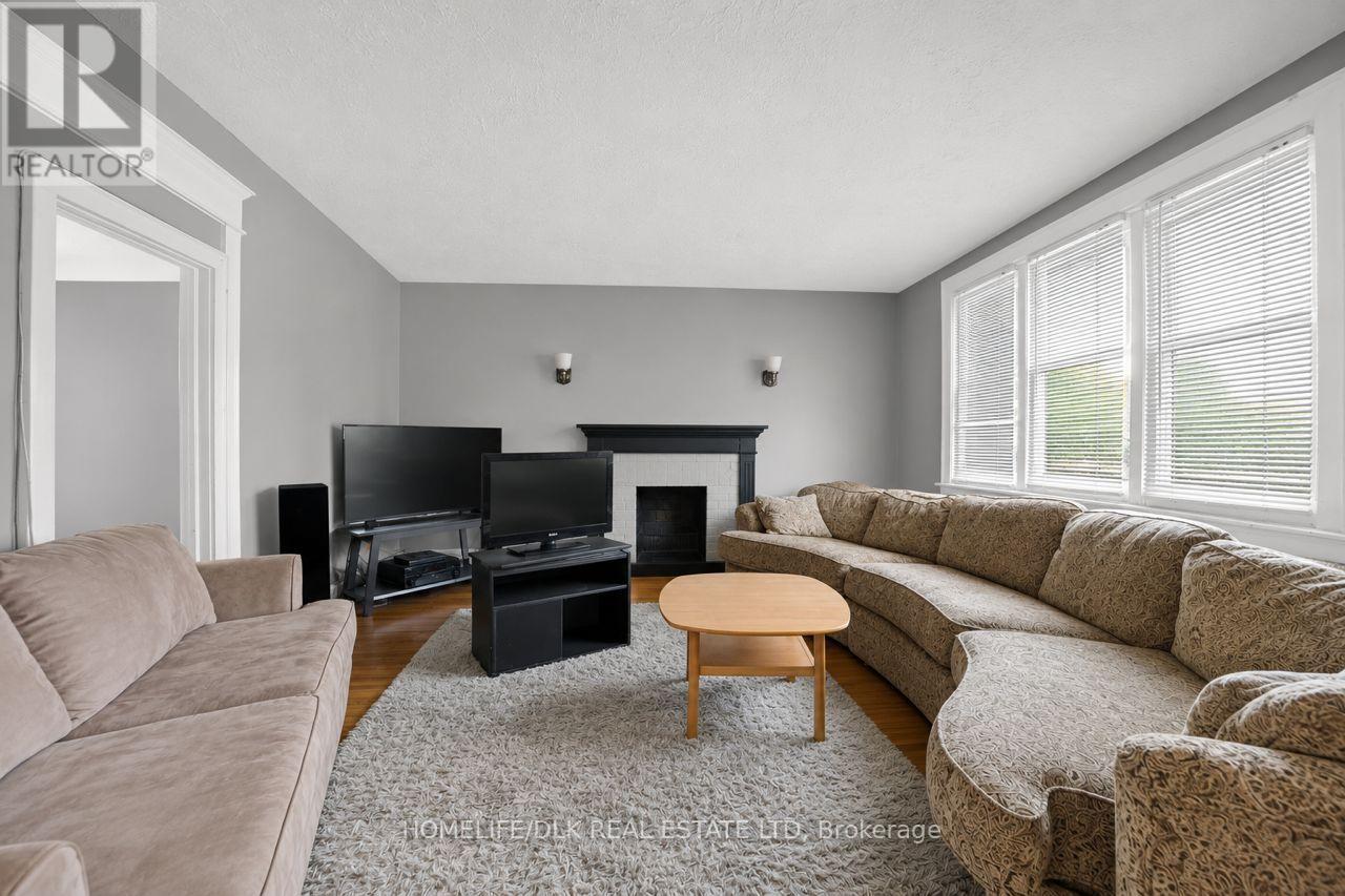 100 ELLERBECK STREET - 5
