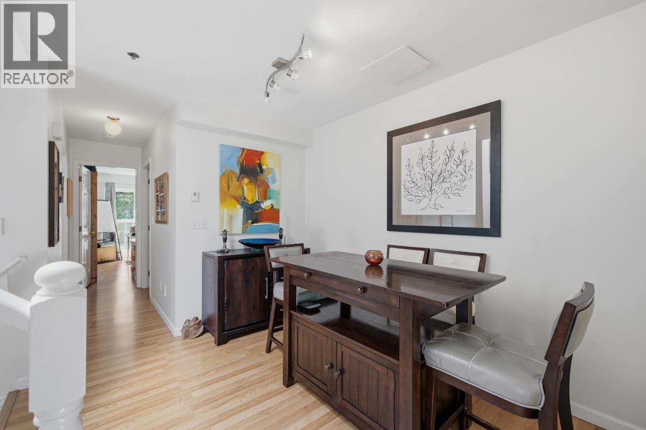 5 4149 SOPHIA STREET, Vancouver