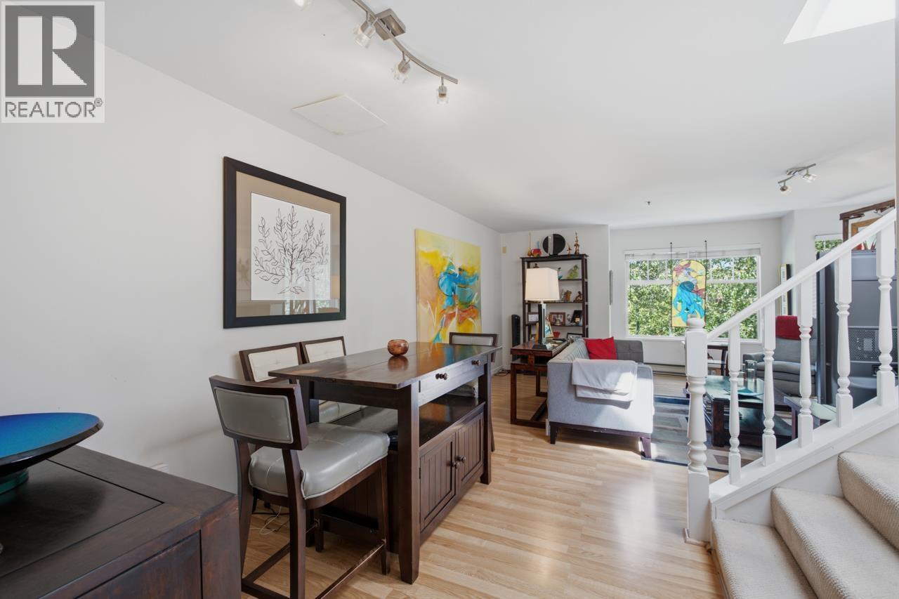 5 4149 SOPHIA STREET, Vancouver
