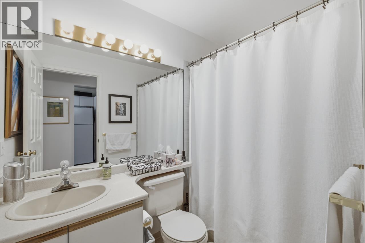 5 4149 SOPHIA STREET, Vancouver