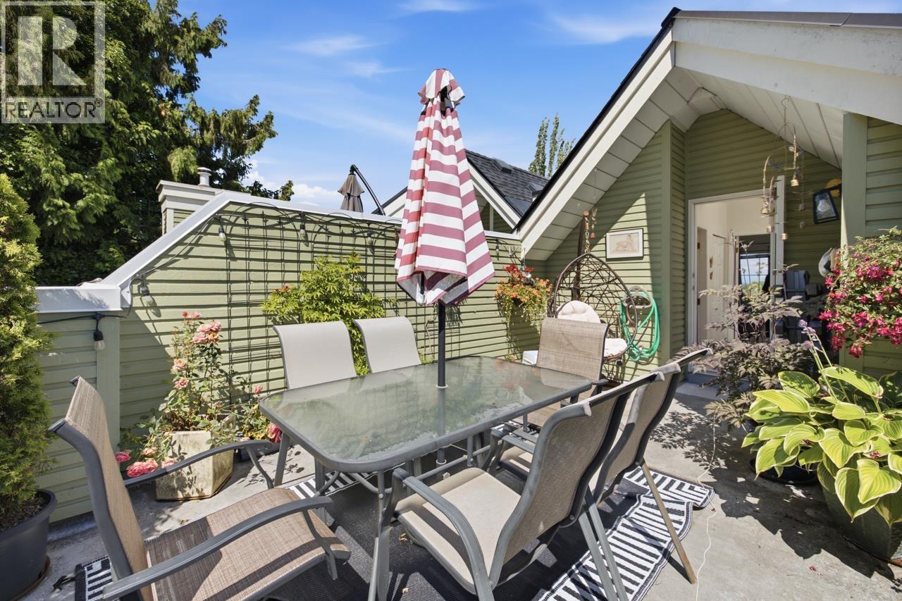 5 4149 SOPHIA STREET, Vancouver