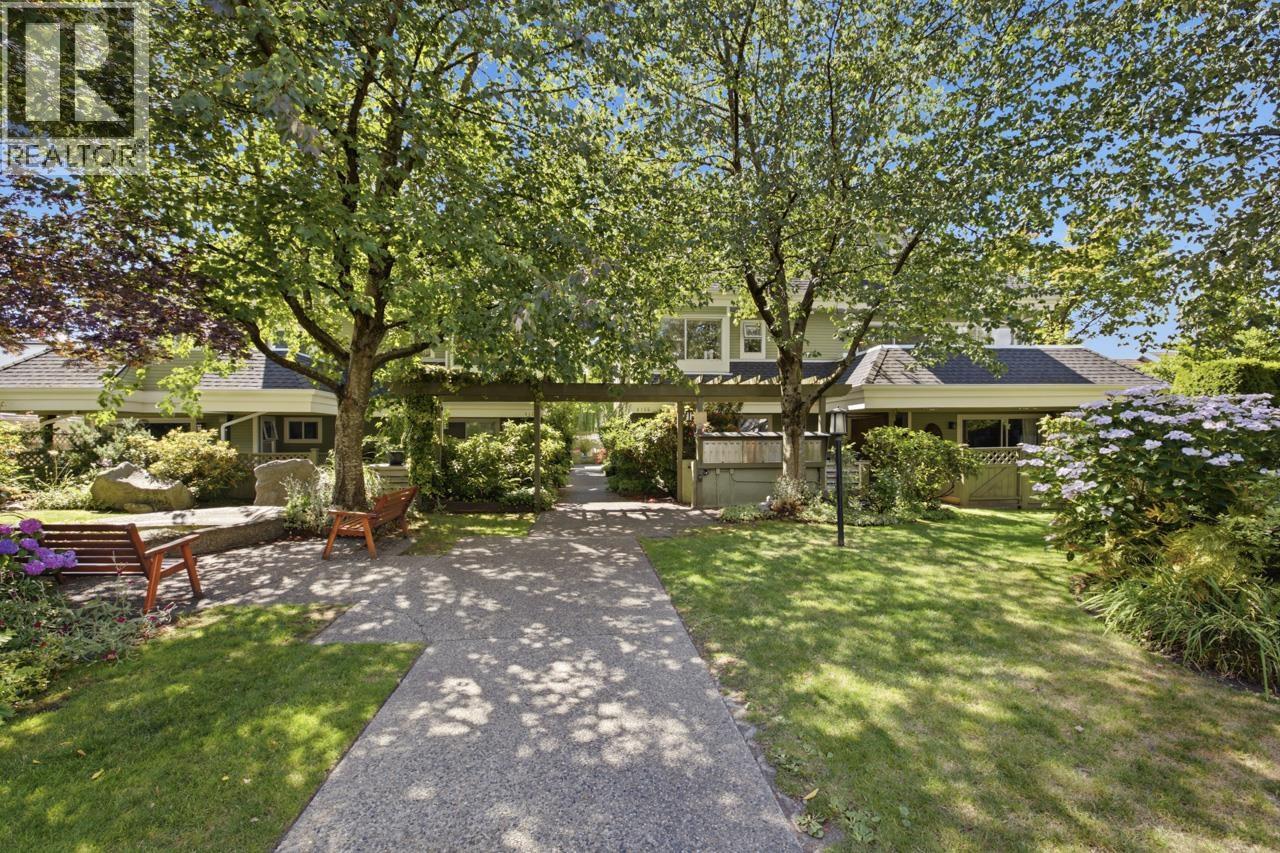 5 4149 SOPHIA STREET, Vancouver
