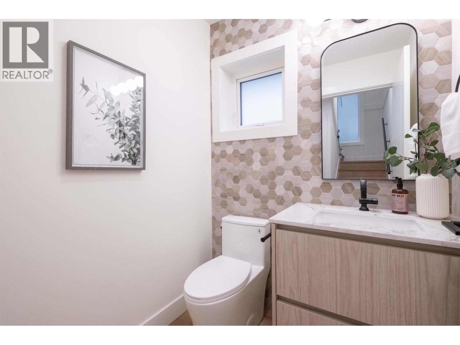 3 Bed, 3 Bath House for Sale in Vancouver – 2665 E PENDER STREET, Vancouver – MLS# R3146564 - Image 10